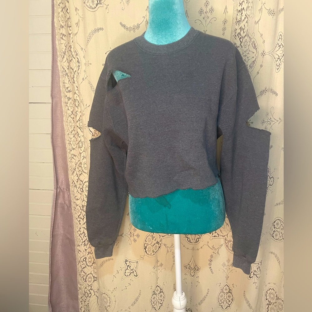 Mervyns: vintage cropped sweater